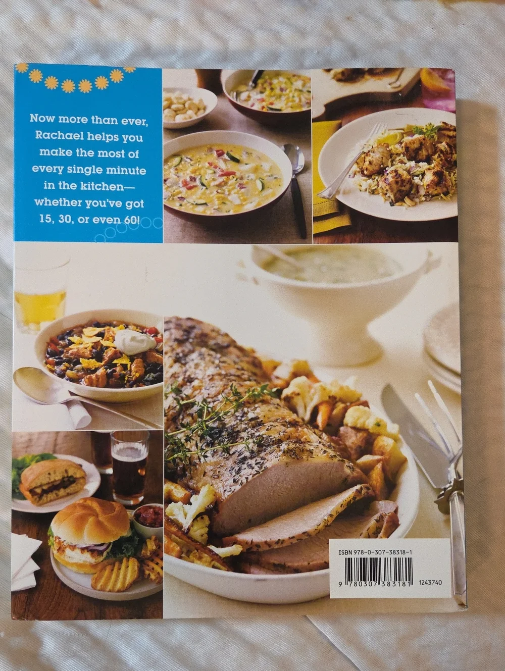 Just In Time! Cookbook By Chef Rachael Ray. New.